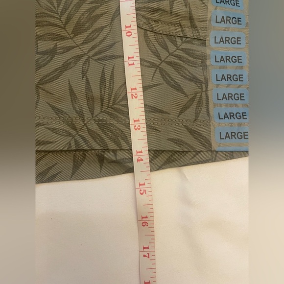 NWT Gap size large green pull on tencel shorts - Picture 12 of 13